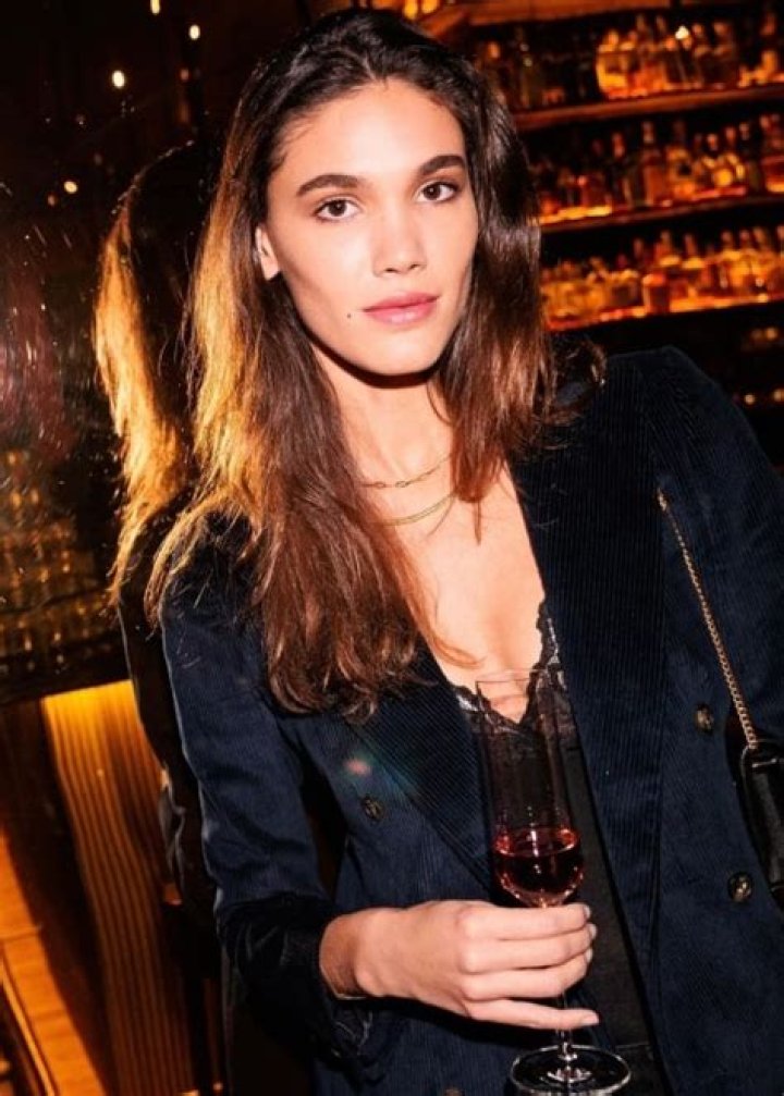 Aimee Kelly Height, Weight, Age, Body Statistics