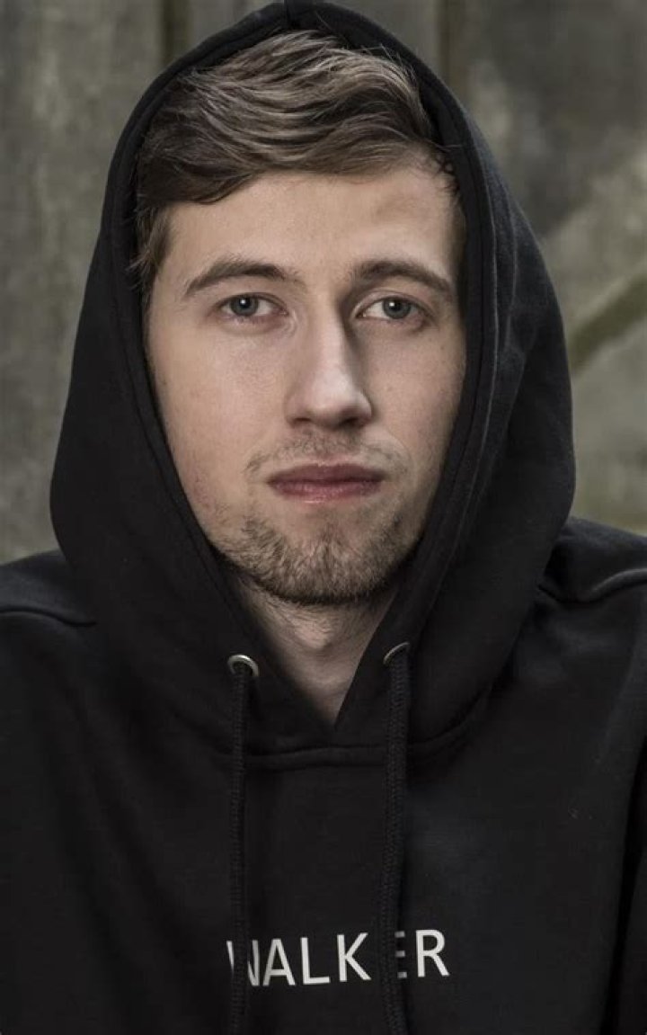 Alan Walker - Bio, Age, net worth, height, weight, Wiki, Facts and Family