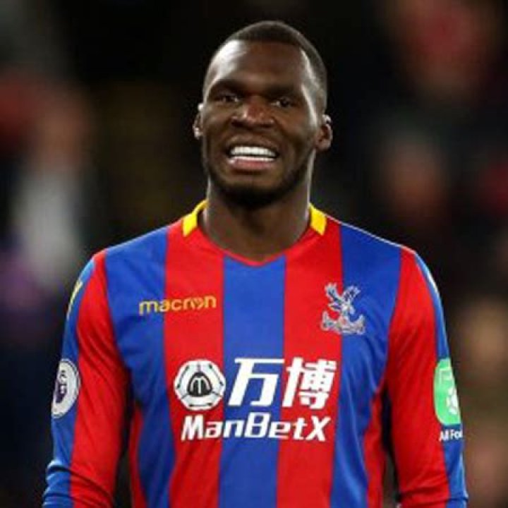 Christian Benteke | Bio- salary, net worth, married, girlfriend, children