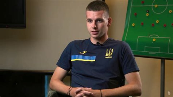 Dynamo Kyiv's Oleksandr Syrota Contract and Salary; Know his Bio, Family, Height, Girlfriend, Stats