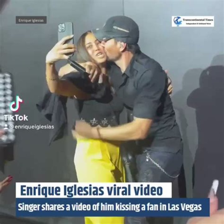 Enrique Iglesias & Fan Kiss Onstage Despite Anna Kournikova Relationship – Hollywood Life