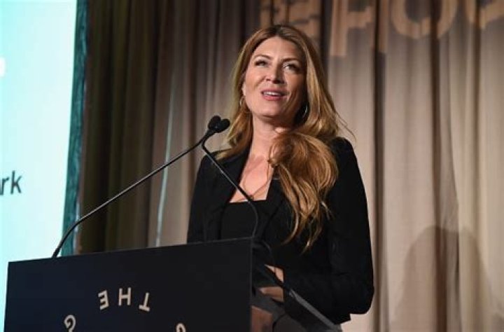 Genevieve Gorder Net Worth | Celebrity Net Worth