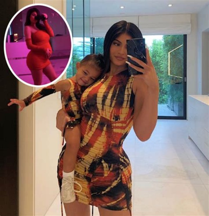 Kylie Jenner Shares Throwback Bare Belly Pregnancy Pic As Stormi’s 2nd Birthday Nears — Pic