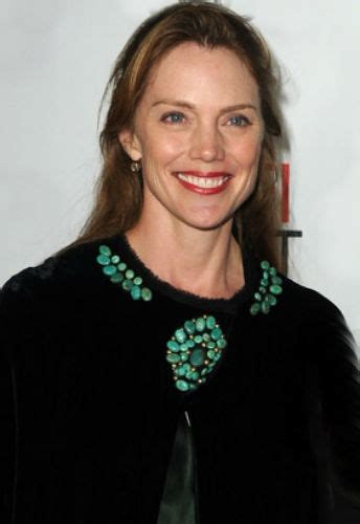 Leslie Stefanson - Bio, Age, Wiki, Facts and Family