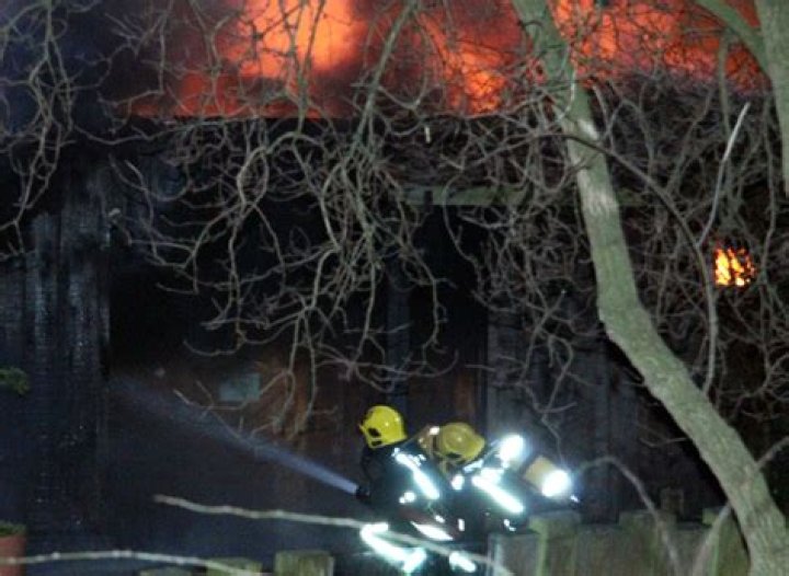 London Zoo Fire — PICS