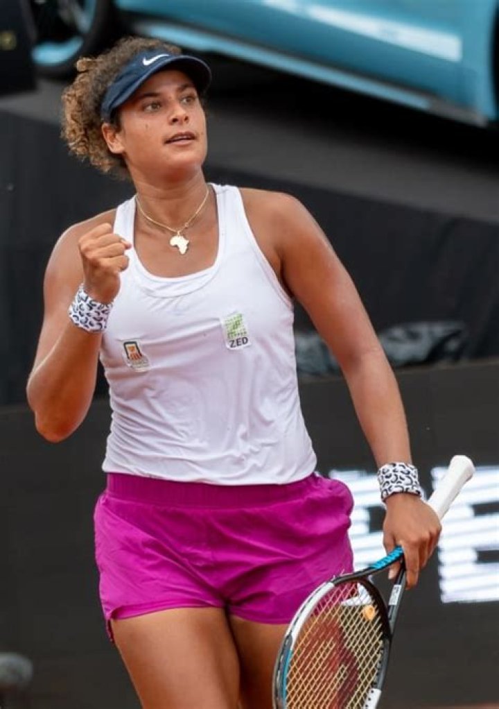 Mayar Sherif Height, Weight, Age, Boyfriend, Family, Biography