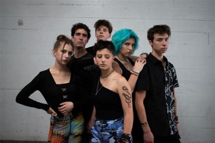 Meet SM6 – Your New Favorite Pop/Rock Band That’s Dominating TikTok – Celeb Secrets