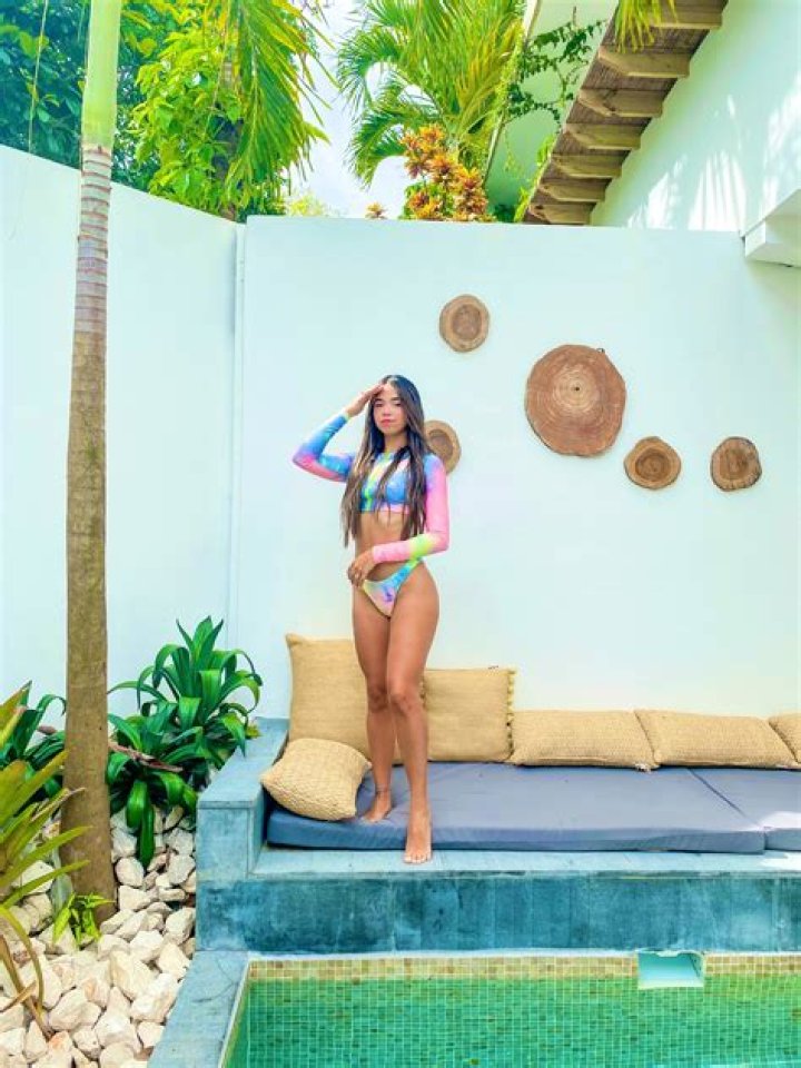 Melanie Diaz y Sus Ocurrencias Oficial video statistics