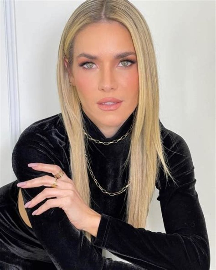 Monique Alfradique Height, Weight, Age, Body Statistics