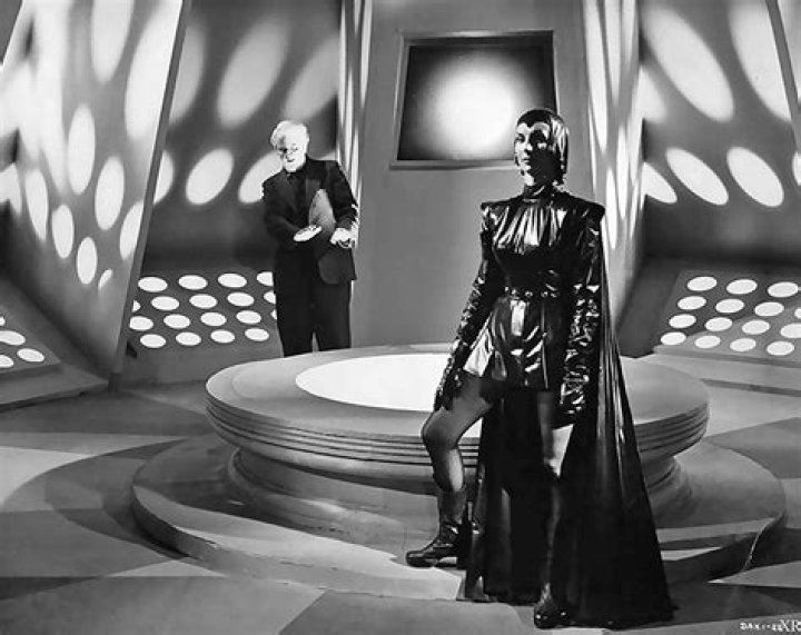 Patricia Laffan - Bio, Age, Wiki, Facts and Family