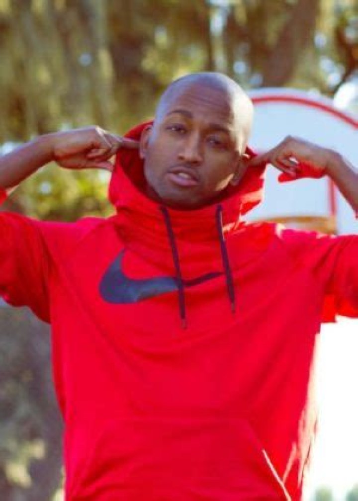 Swoozie Height, Weight, Age, Family, Facts, Education, Biography