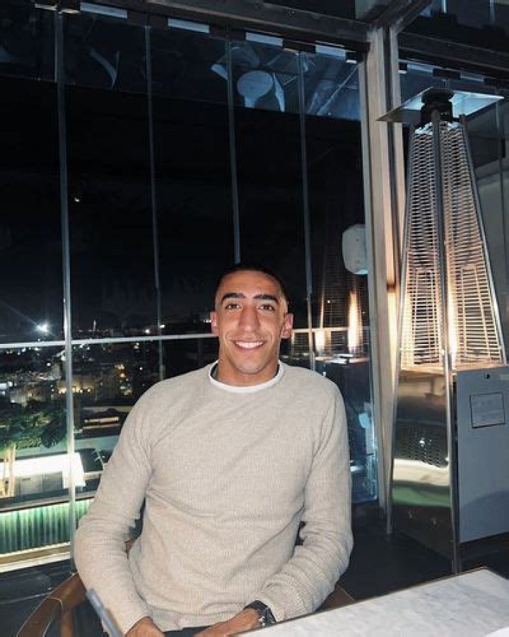 Tiago Tomas Bio, Age, Net Worth, Salary, Market Value, Transfer, & Dating