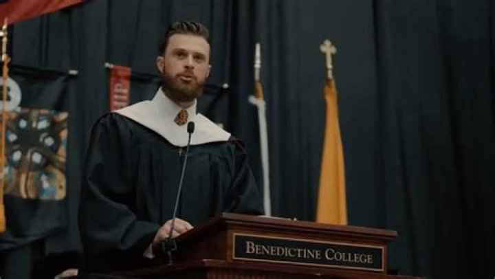 Travis Kelce Breaks Silence on Teammate Harrison Butker’s Controversial Graduation Speech