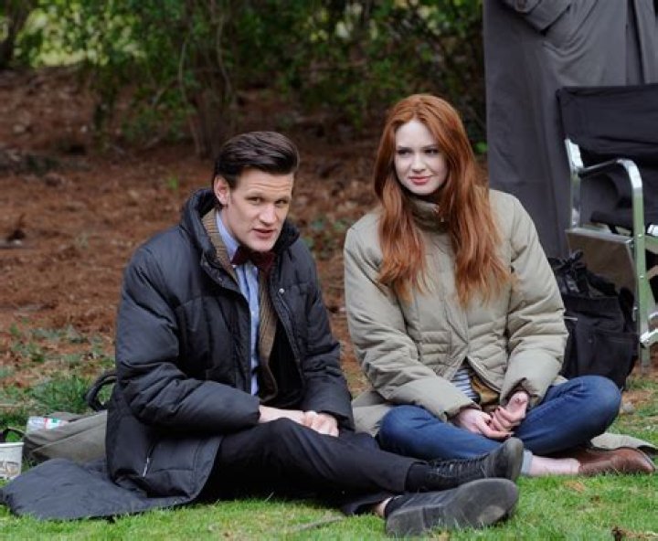 Who is Karen Burnett Dating Now?